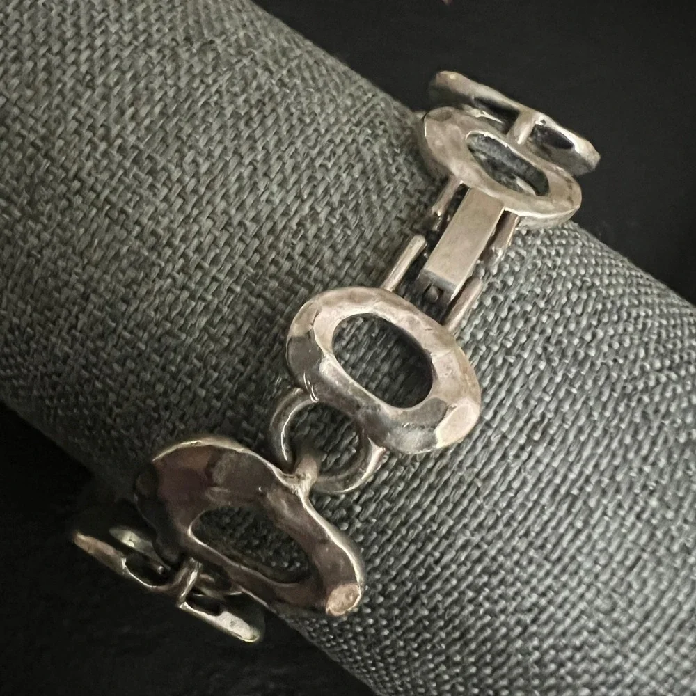 Vintage Silver Tone Hammered Brutalist Abstract Link Bracelet 7.5in Eclectic